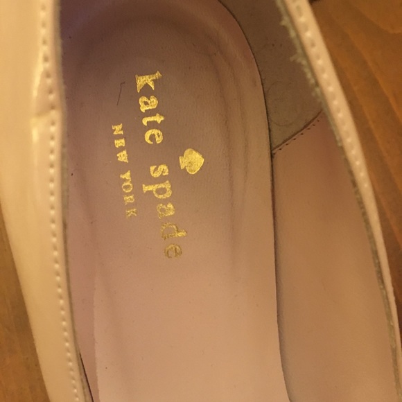 Blush KateSpade kitten heel pumps - Picture 3 of 4